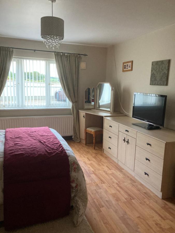 Deeleview Apartment Lifford المظهر الخارجي الصورة